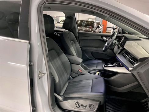 Used 2023 Audi Q4 e-tron Premium Plus w/ Premium Plus image 10