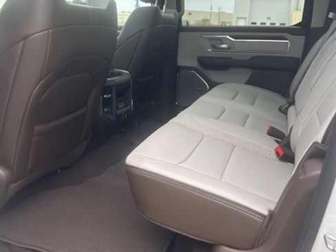 New 2026 RAM 1500 Laramie AWD/4WD image 13