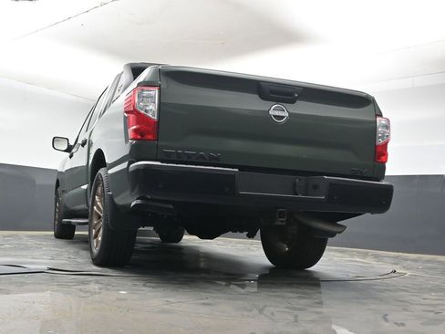 Used 2024 Nissan Titan SV w/ SV Bronze Edition Package image 13