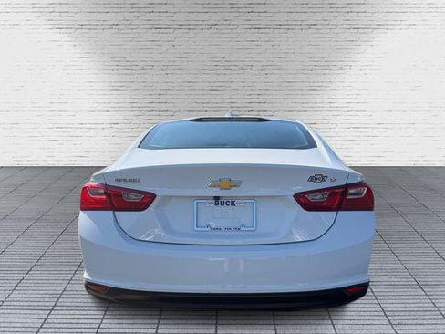 Used 2023 Chevrolet Malibu LT FWD image 3