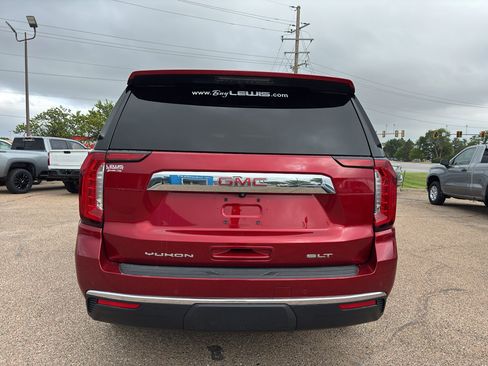 Used 2023 GMC Yukon SLT w/ SLT Premium Package AWD/4WD image 7