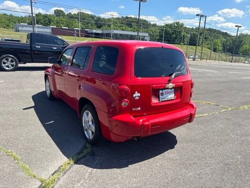 Used 2009 Chevrolet HHR LT FWD image 6