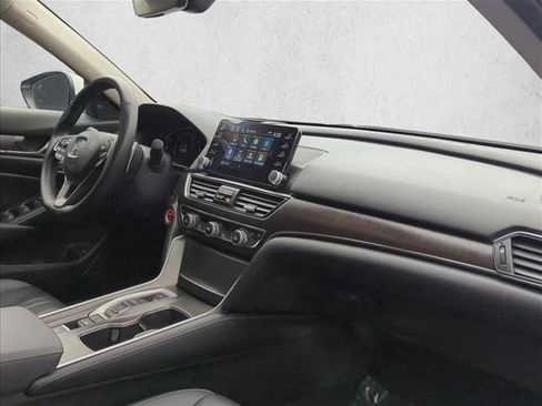 Used 2022 Honda Accord Touring image 20