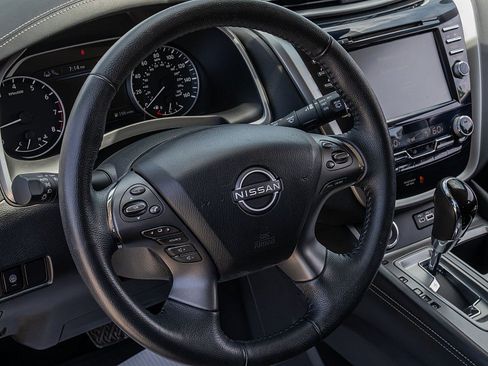 Used 2023 Nissan Murano SV FWD image 24
