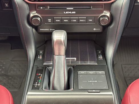 Used 2022 Lexus GX 460 Premium w/ Premium Package AWD/4WD image 21