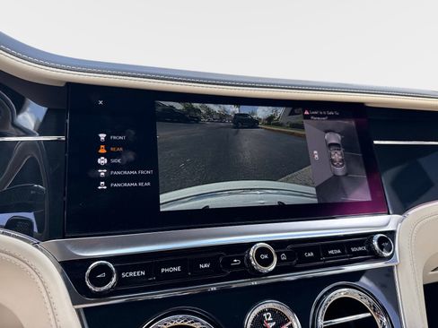 Used 2020 Bentley Continental GT V8 image 38