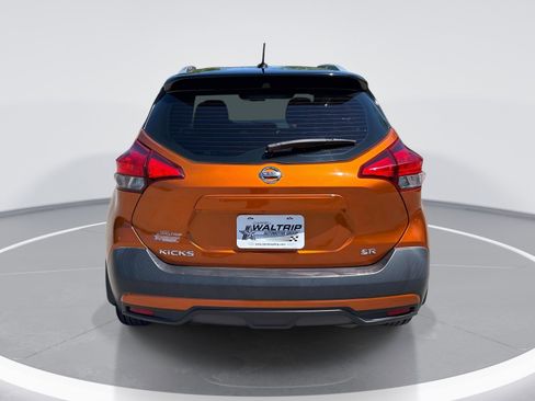 Used 2019 Nissan Kicks SR FWD image 7