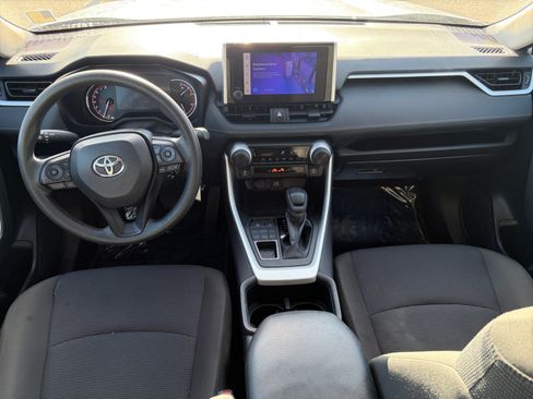 Used 2024 Toyota RAV4 LE AWD/4WD image 14