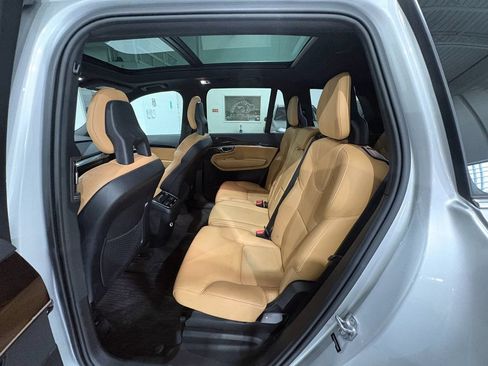 Used 2017 Volvo XC90 T6 Momentum w/ Vision Package AWD/4WD image 37