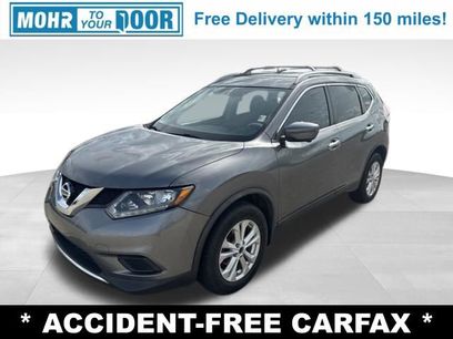Used 2016 Nissan Rogue SV w/ SV Premium Package