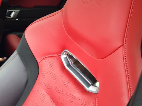 Used 2022 Land Rover Range Rover Sport SVR AWD/4WD image 16