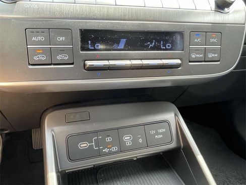 New 2025 Hyundai Kona SEL image 19