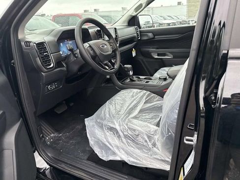 New 2025 Ford Ranger XLT w/ FX4 Off-Road Package image 9