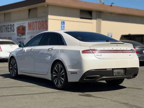Used 2019 Lincoln MKZ Reserve FWD image 12