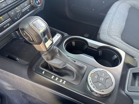 New 2025 Ford Bronco 4-Door image 16