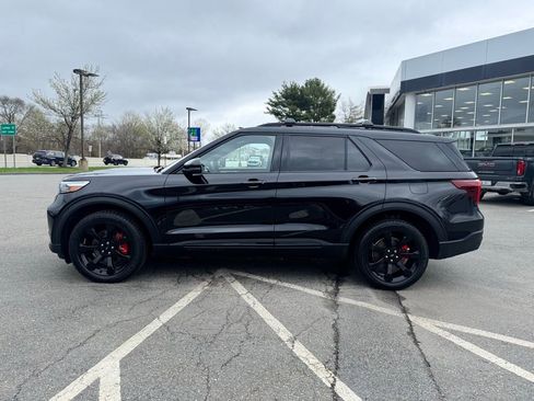 Used 2024 Ford Explorer ST w/ Technology Package AWD/4WD image 2