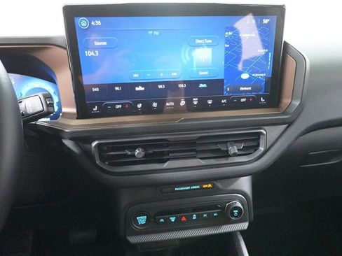 Certified 2025 Ford Bronco Sport Outer Banks w/ Outer Banks Tech Package+ image 17