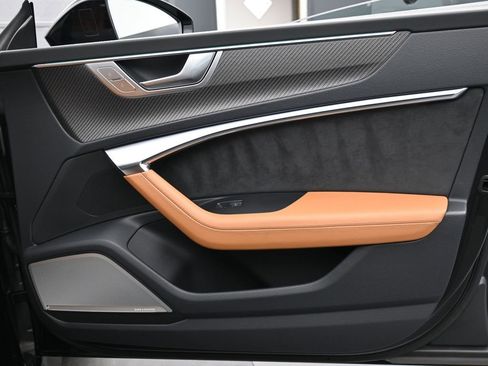 Used 2023 Audi RS 7 Sportback image 25