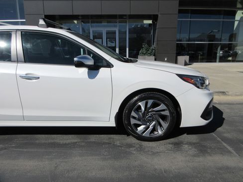 Used 2025 Subaru Legacy Touring XT image 13