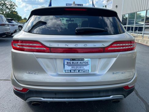 Used 2017 Lincoln MKC Reserve AWD/4WD image 4