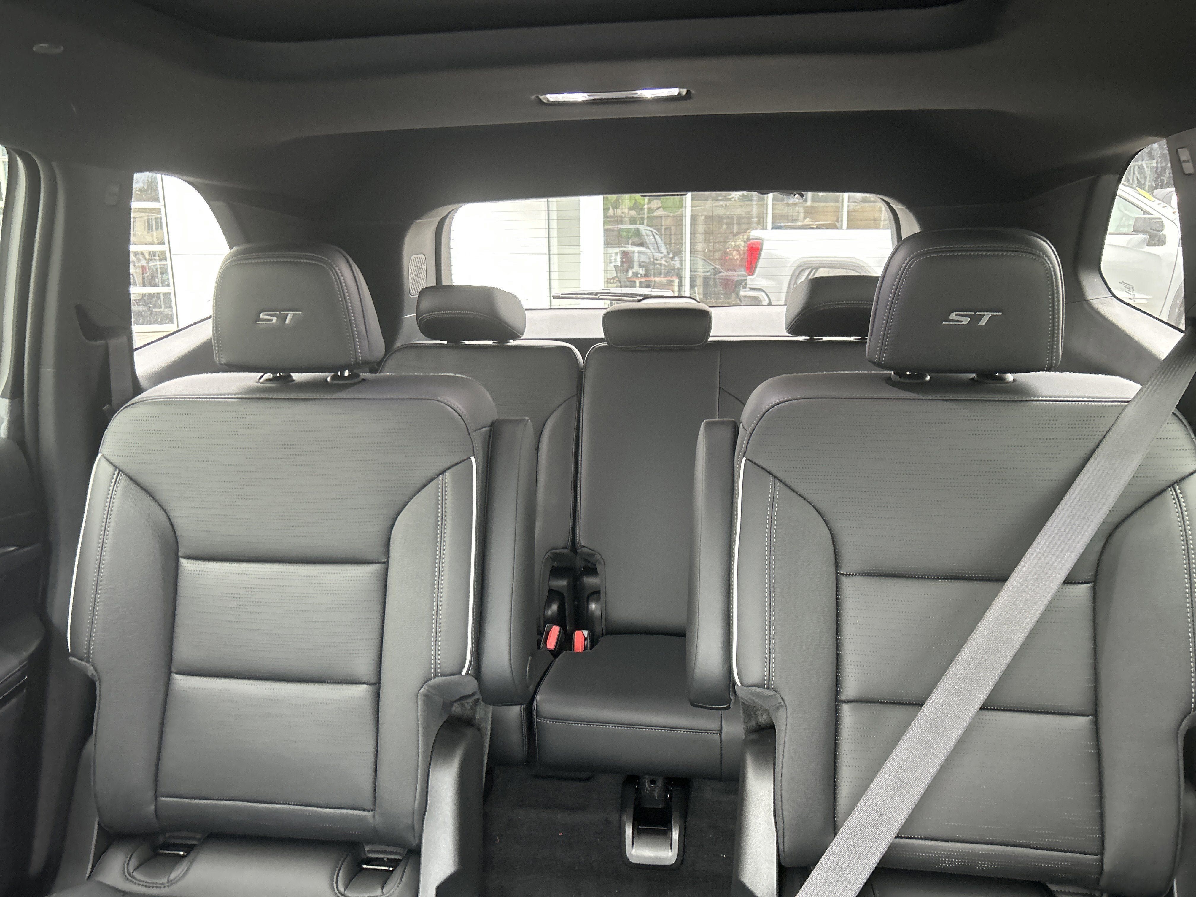 New 2026 Buick Enclave Sport Touring w/ Power Package AWD/4WD image 15