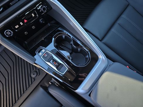 New 2025 Audi Q5 Premium Plus image 25