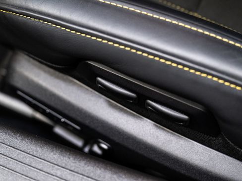 Used 2020 Mercedes-Benz AMG GT R image 34