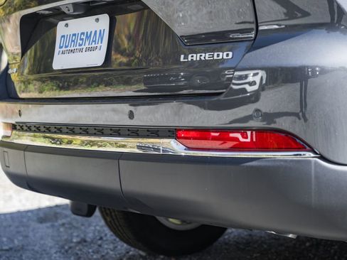 New 2025 Jeep Grand Cherokee Laredo X w/ Luxury Tech Group I image 9