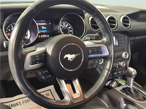 Used 2020 Ford Mustang Coupe RWD image 20