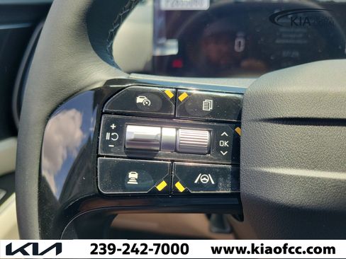 New 2026 Kia Sorento EX FWD image 24