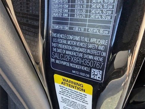 Used 2024 Land Rover Discovery Sport S image 16