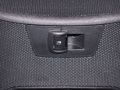 Used 2019 Ford F150 XLT w/ Equipment Group 302A Luxury AWD/4WD image 25
