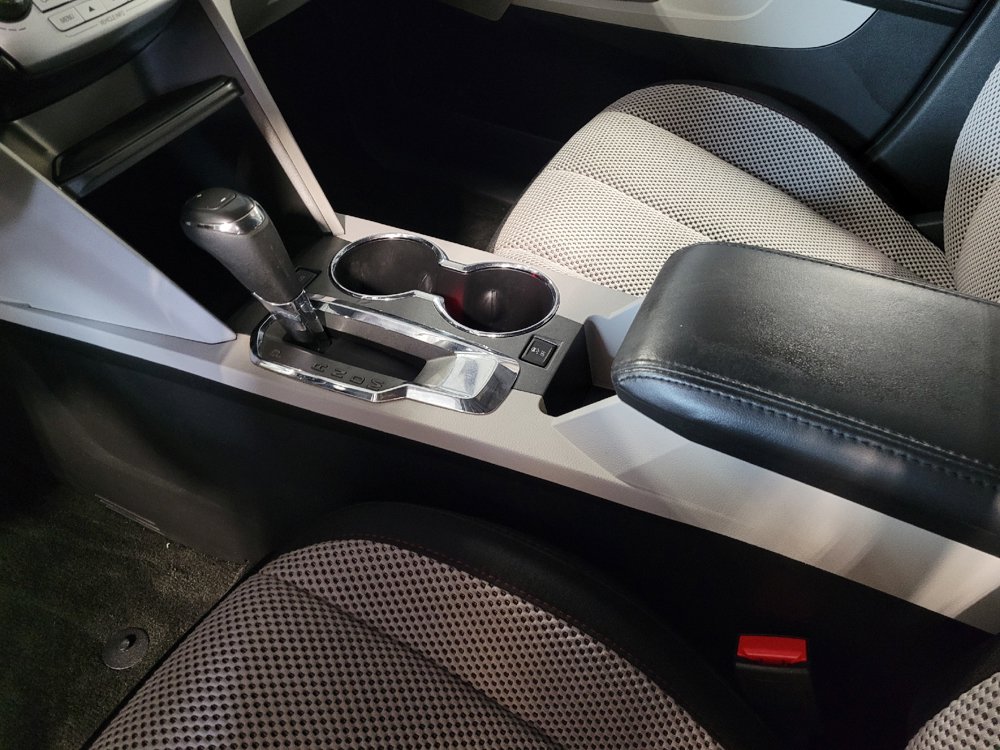 Used 2017 GMC Terrain SLE FWD image 26