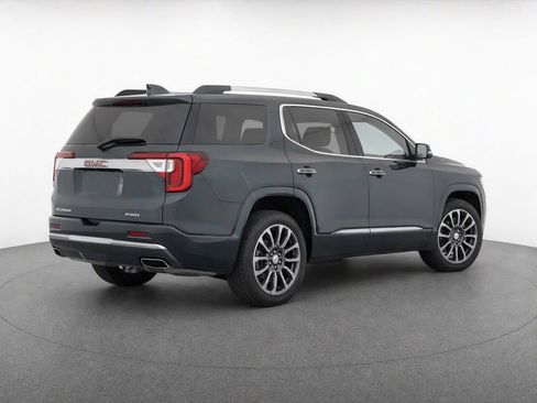 Certified 2021 GMC Acadia Denali w/ Denali Ultimate Package AWD/4WD image 4