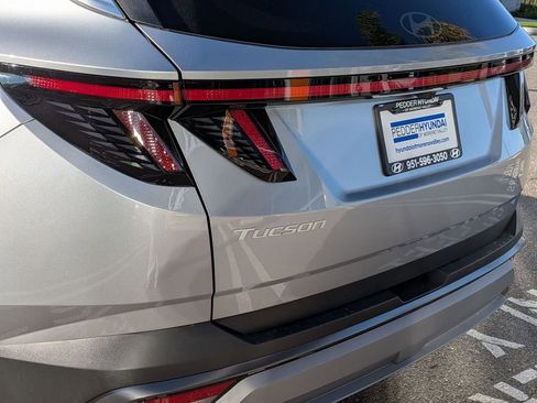 New 2026 Hyundai Tucson SEL image 11