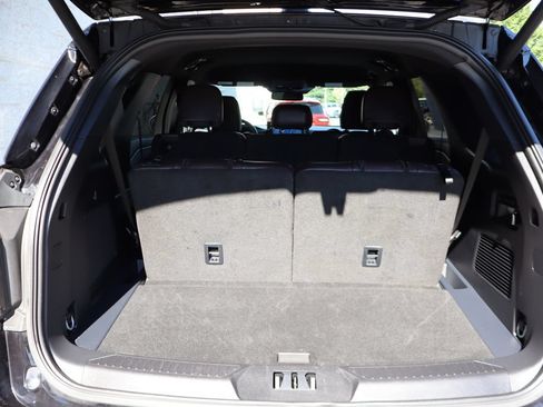 Used 2026 Ford Explorer Platinum AWD/4WD image 30