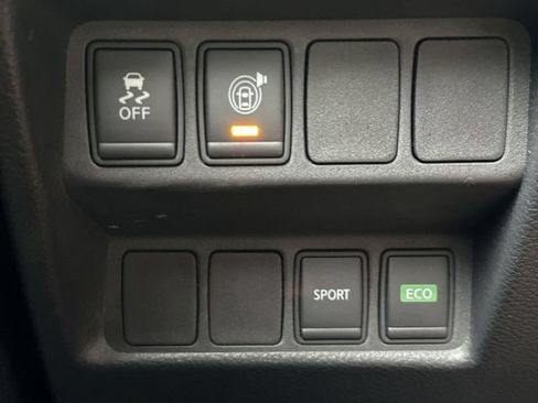Used 2017 Nissan Rogue S FWD image 26