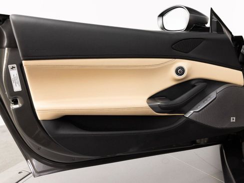 Certified 2023 Ferrari Portofino M RWD image 56