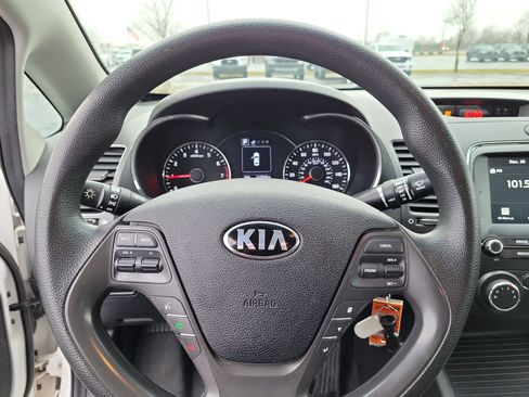 Used 2018 Kia Forte LX w/ LX Popular Package image 23