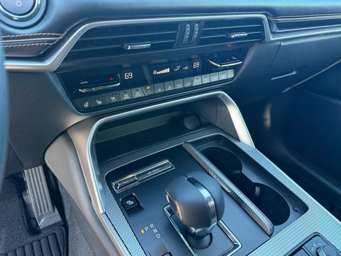 New 2026 MAZDA CX-90 Plug-In Hybrid w/ Premium Plus AWD/4WD image 25