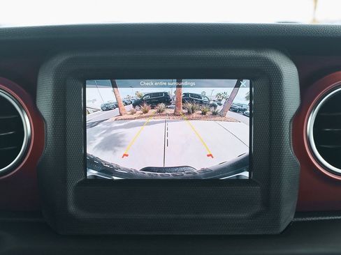 Used 2021 Jeep Wrangler Unlimited Rubicon image 50