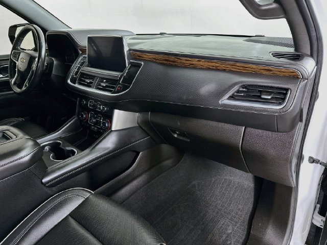 Used 2021 Chevrolet Tahoe Premier w/ Premium Package AWD/4WD image 35