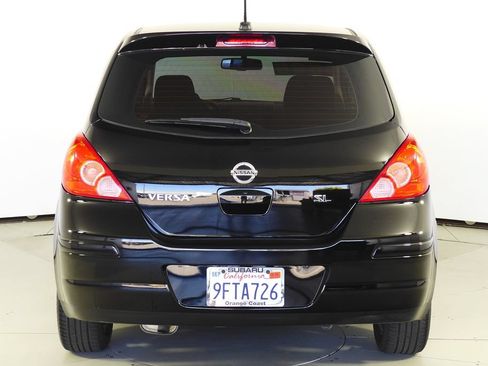 Used 2012 Nissan Versa Hatchback w/ SL Navigation Pkg FWD image 8
