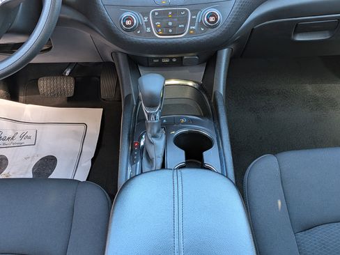 Used 2024 Chevrolet Malibu LT image 19