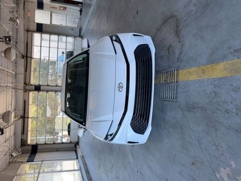 Used 2025 Toyota Camry LE image 20