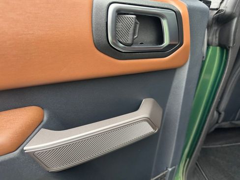 Used 2023 Ford Bronco Outer Banks w/ Sasquatch Package image 13