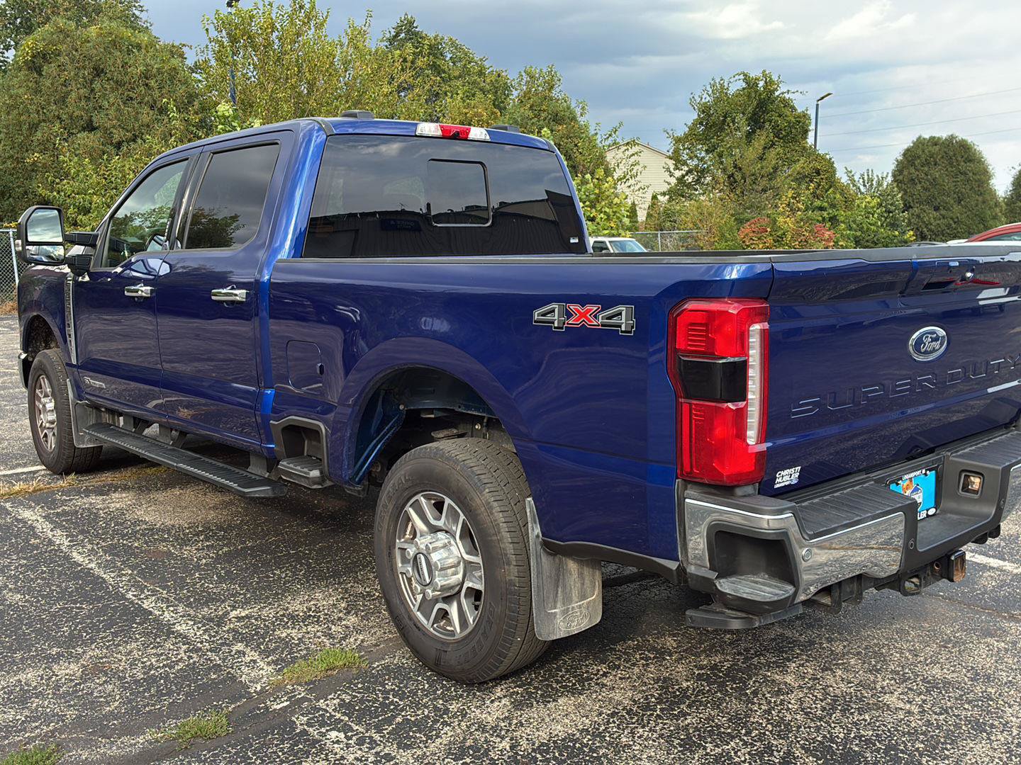 Used 2026 Ford F350 Lariat w/ Lariat Premium Package AWD/4WD image 3