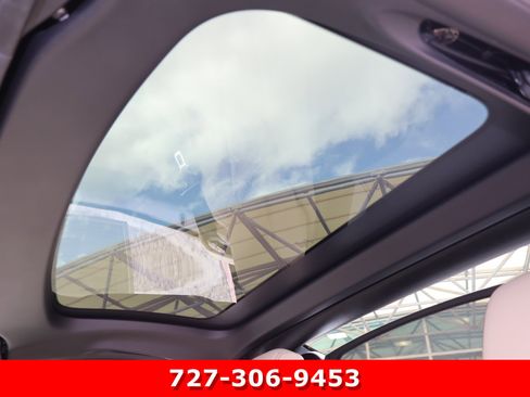 Certified 2020 Mercedes-Benz SLC 300 image 5