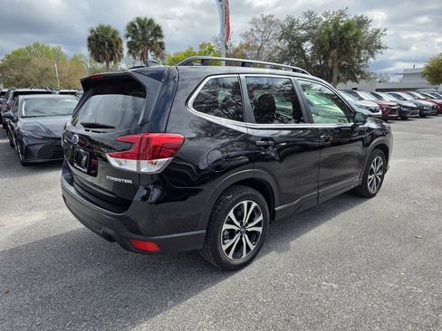 Used 2024 Subaru Forester Limited image 3