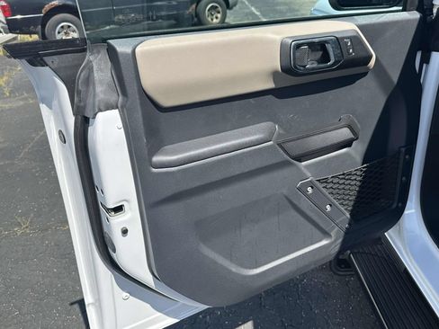 Used 2024 Ford Bronco Wildtrak AWD/4WD image 18